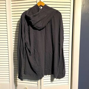 Lightweight hooded sweater